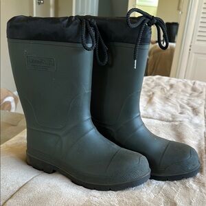 Kamik Men’s Size 8 Khaki /Black Insulated Rubber Boots